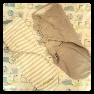 Ziggybaby 0-3 mnths & SwaddleMe (L) swaddles